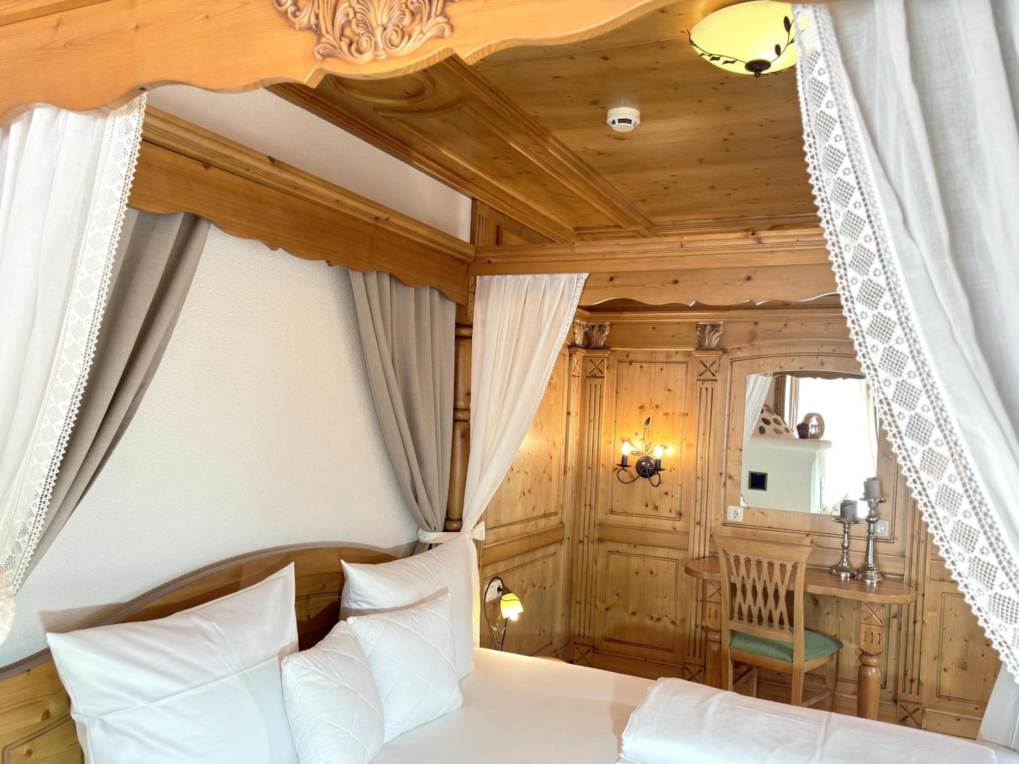 Lechthaler Gasthof St. Anton am Arlberg